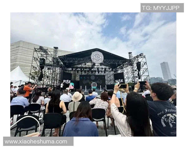 上海极限运动嘉年华精彩点评展现运动队灵活性与激情表现 上海极限运动嘉年华精彩点评展现运动队灵活性与激情表现