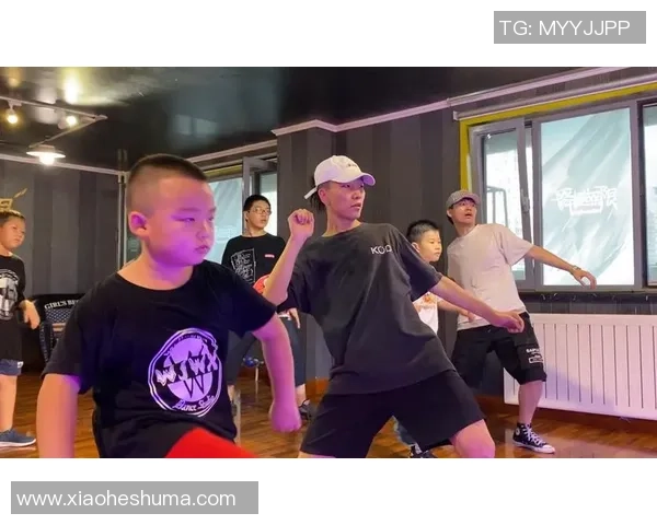 上海街舞队的节奏之旅：探索街舞文化与创意的交融与表达